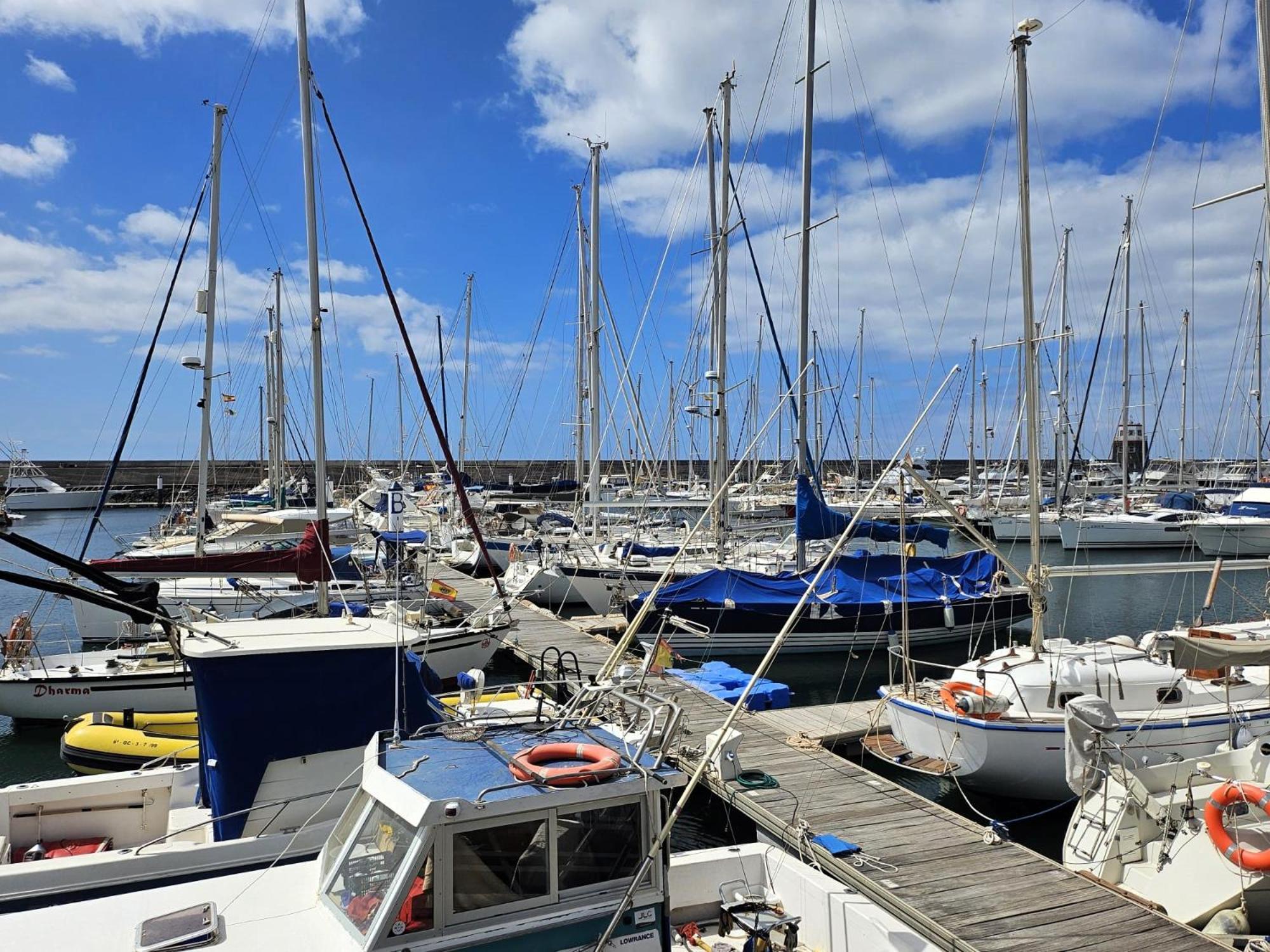 Duplex Noray Vista A La Piscina Lejlighed Puerto Calero Eksteriør billede