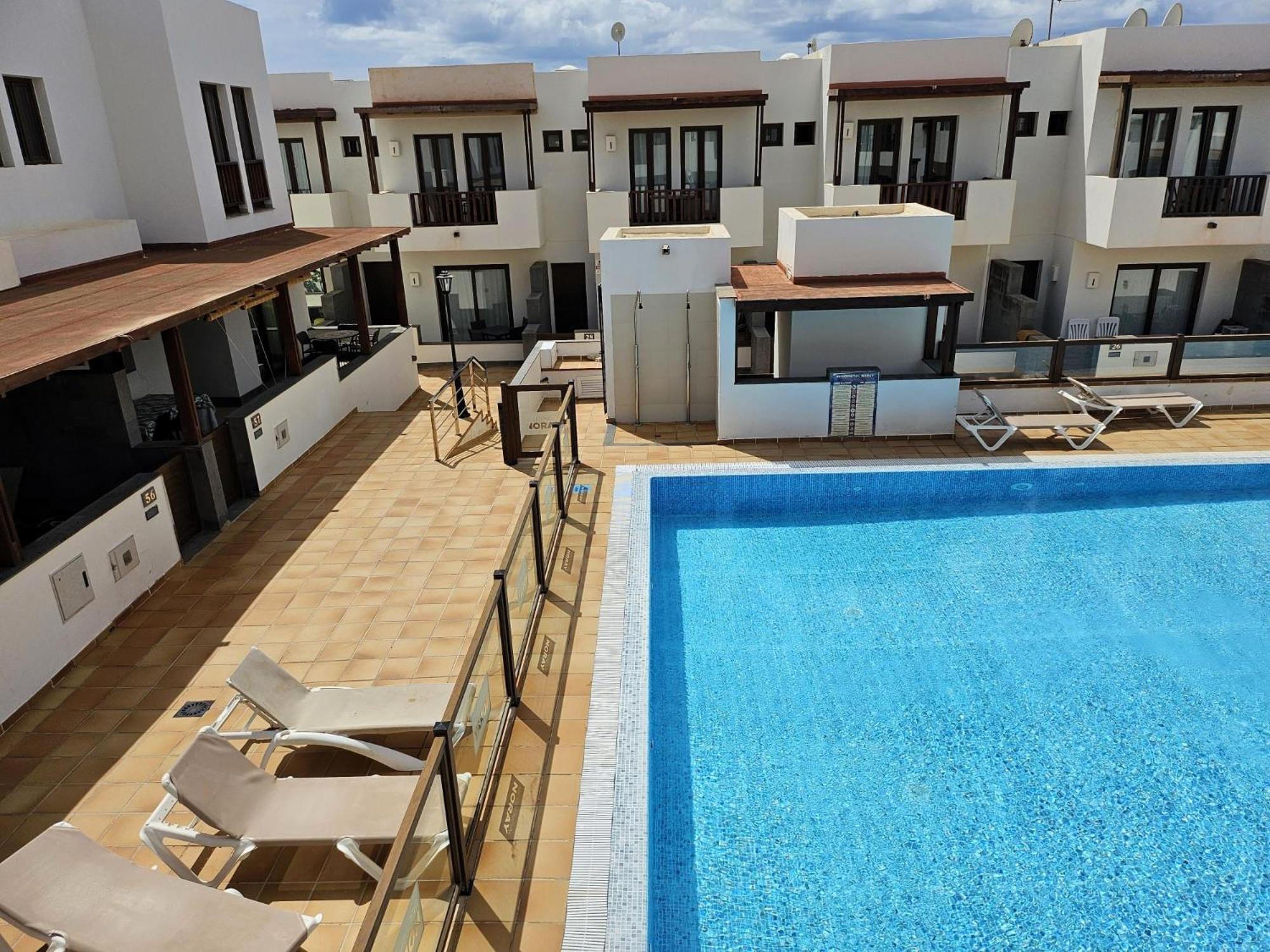 Duplex Noray Vista A La Piscina Lejlighed Puerto Calero Eksteriør billede